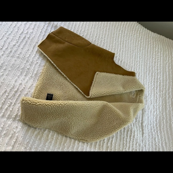 Velvet west - Picture 3 of 5